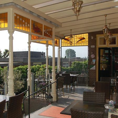 老船屋住宿加早餐旅馆 Heerewaarden 外观 照片