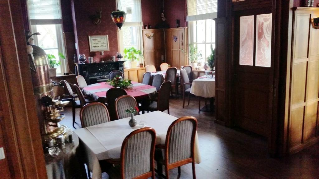 老船屋住宿加早餐旅馆 Heerewaarden 外观 照片